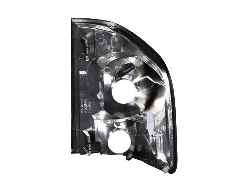 ANZO 1995-2005 Chevrolet S-10 Taillights featuring chrome housing and clear lens in a 3D style, designed for enhanced visibility and aesthetics.