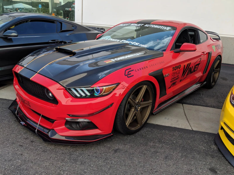 Oracle Dynamic DRL Upgrade kit for 2015-2017 Ford Mustang featuring Halo lights and smartphone control.