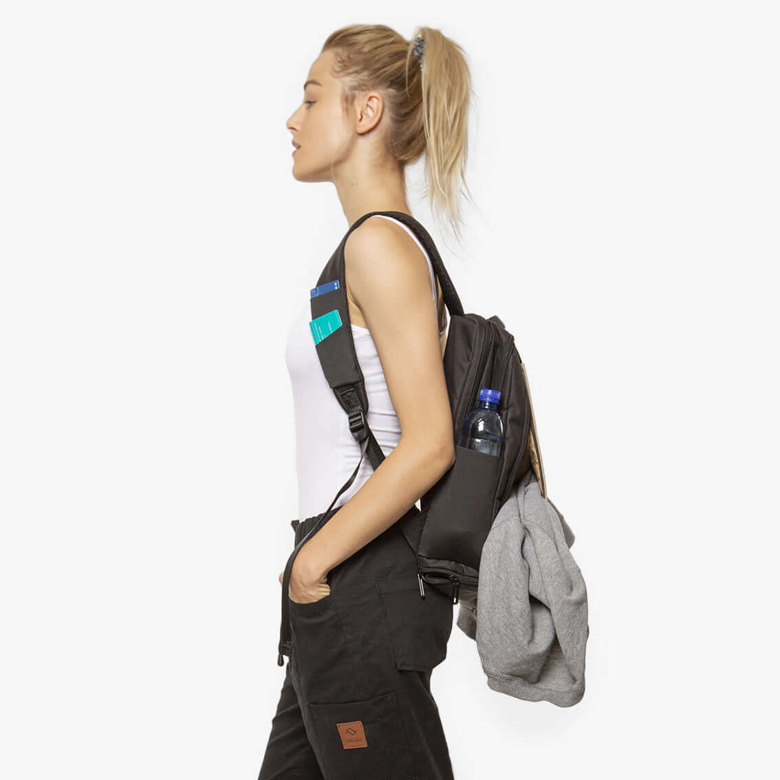 CITYC 2 in 1 Travel Backpack featuring expandable design, padded laptop compartment, and shoulder strap pockets, ideal for travel and city use.