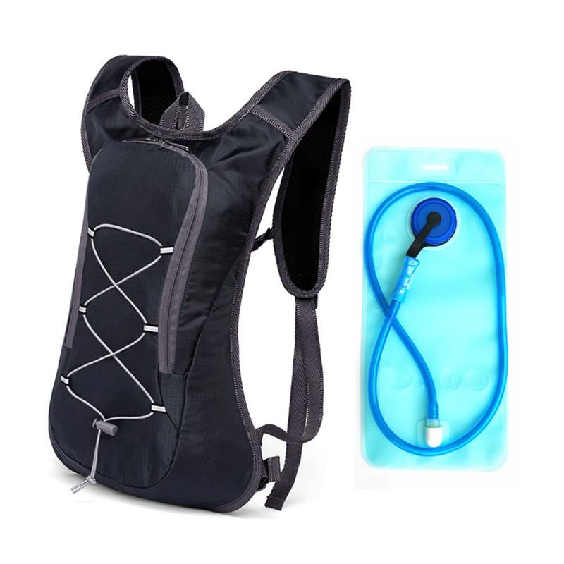 High quality outdoors and riding backpack for men and women, made of durable polyester, featuring a compact design and a drinking water bag.