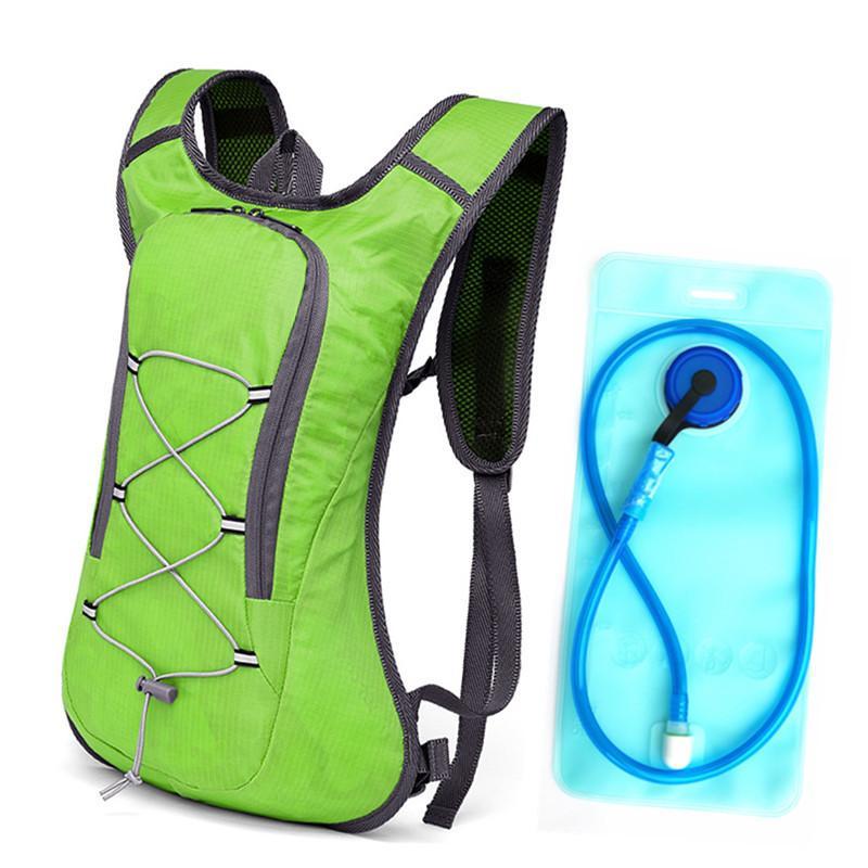 High quality outdoors and riding backpack for men and women, made of durable polyester, featuring a compact design and a drinking water bag.