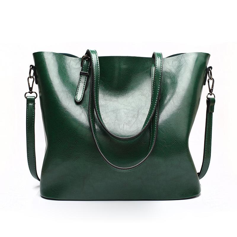 Leisure Fashion Simple Shoulder Bag for Ladies in stylish PU leather, featuring a comfortable shoulder strap and elegant alloy accents.