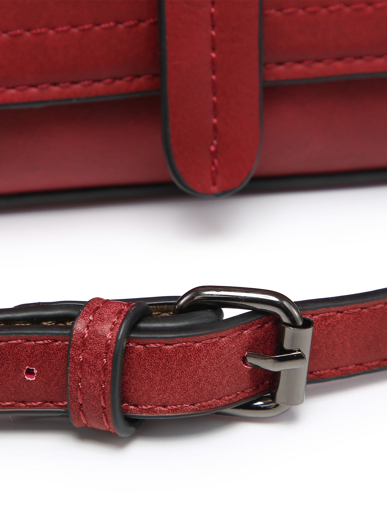 Mini crossbody bag square MT2705 RD in vibrant red color, featuring an adjustable strap and compact design.