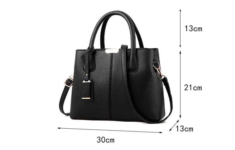 Stylish Leather Handbag Diagonal showcasing high-quality leather, classic design, and adjustable strap, perfect for modern women.