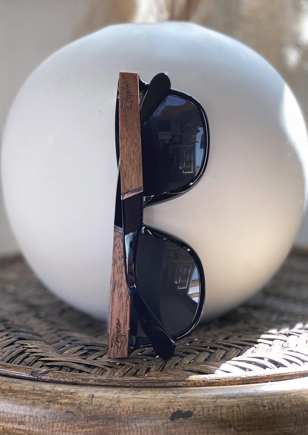 Eyewood Fusion - Viper wooden sunglasses in a round wooden case with microfiber pouch.