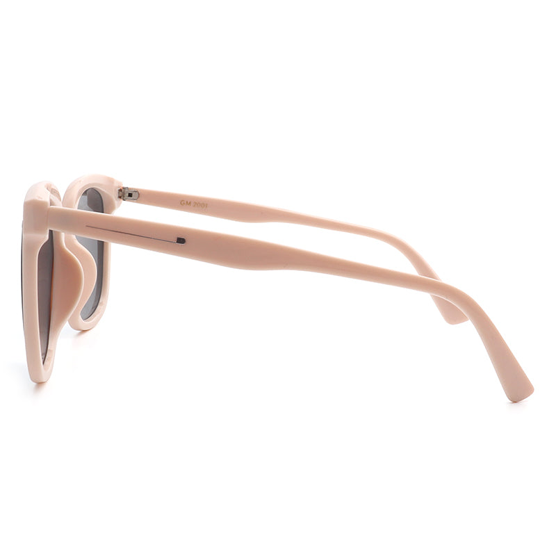 GM2001 Square Classic Oversize Flat Top Polarized Fashion Sunglasses with a stylish design and polarized lenses for UV protection.