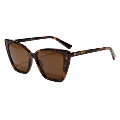 A pair of stylish Moscow sunglasses featuring an oversized cat-eye frame, perfect for sun protection and fashion.