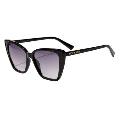 A pair of stylish Moscow sunglasses featuring an oversized cat-eye frame, perfect for sun protection and fashion.