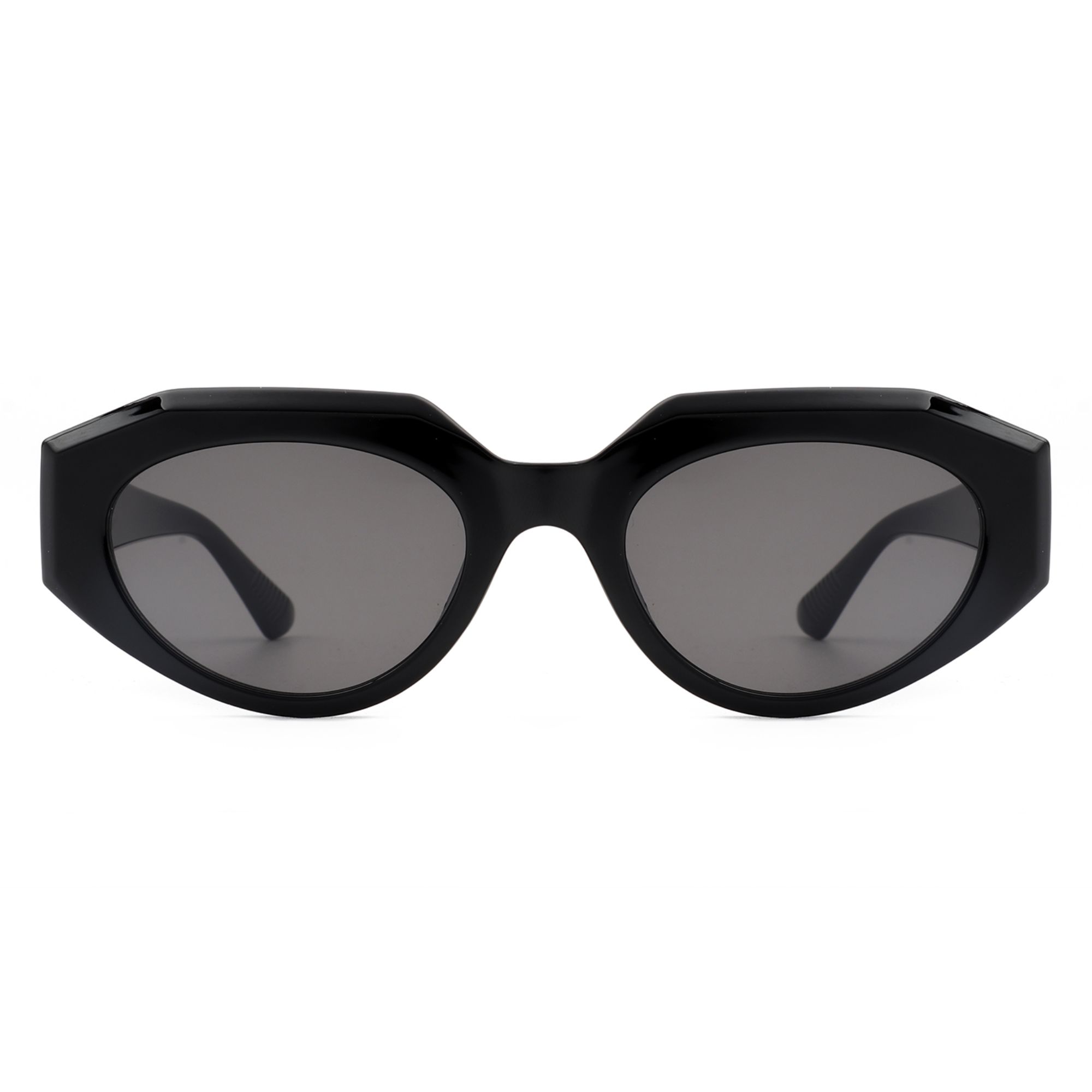 Pommel retro cat eye sunglasses with thick vintage frame, suitable for men and women, offering stylish eye protection.