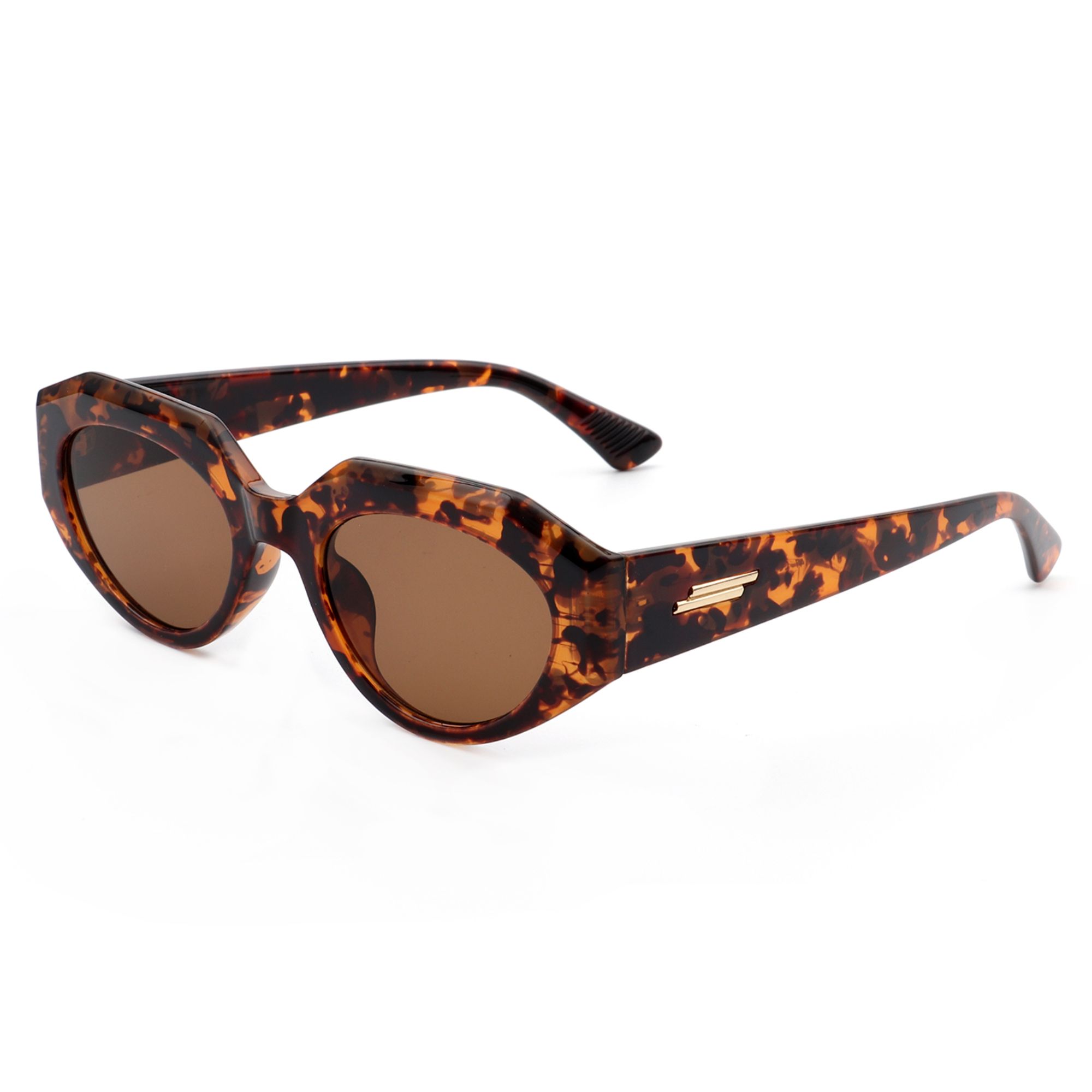 Pommel retro cat eye sunglasses with thick vintage frame, suitable for men and women, offering stylish eye protection.