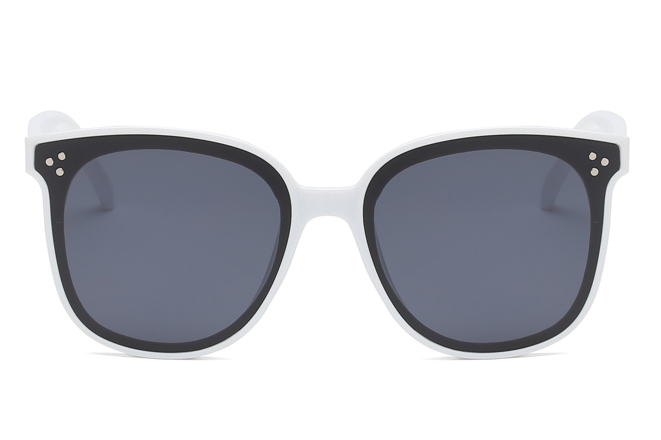 Veronica sunglasses featuring a stylish plastic frame and durable PC lenses, designed for 100% UVA and UVB protection.