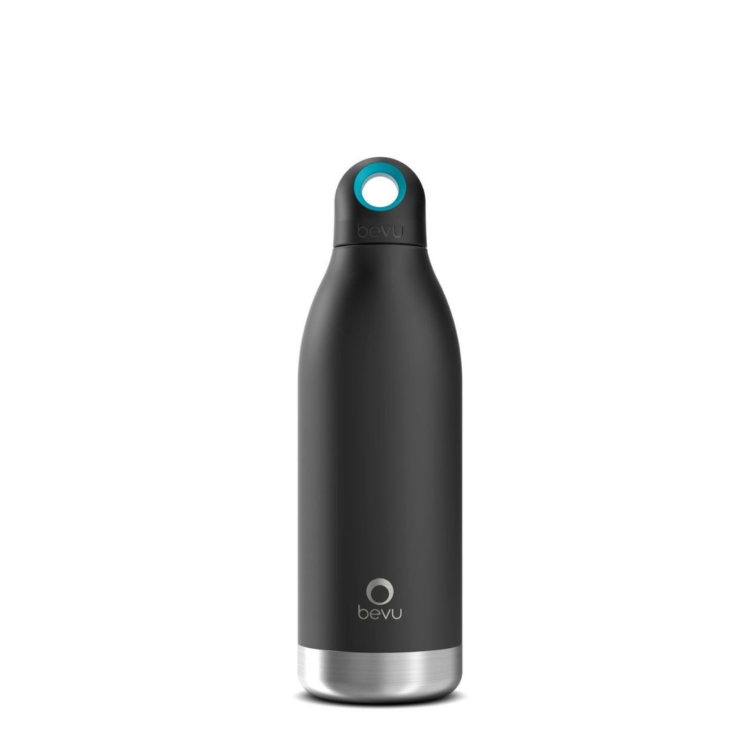 Bevu® DUO Insulated Bottle in various colors, showcasing its sleek design and double vacuum insulation features.