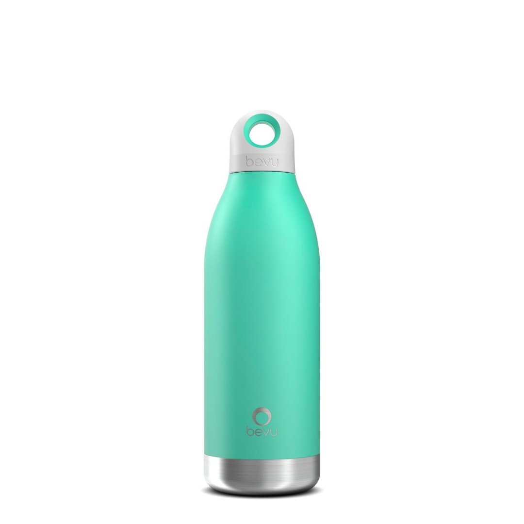 Bevu® DUO Insulated Bottle in various colors, showcasing its sleek design and double vacuum insulation features.