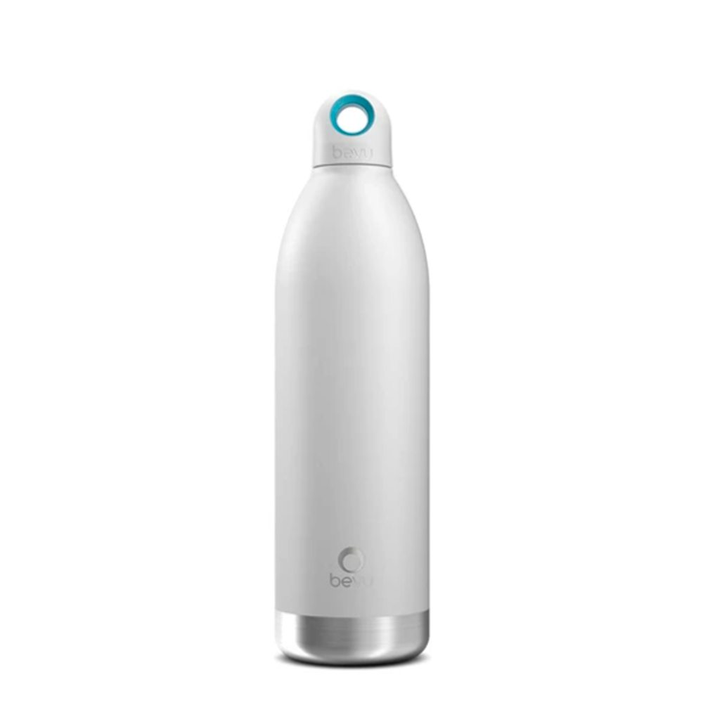 Bevu® DUO Insulated Bottle in various colors, showcasing its sleek design and double vacuum insulation technology.