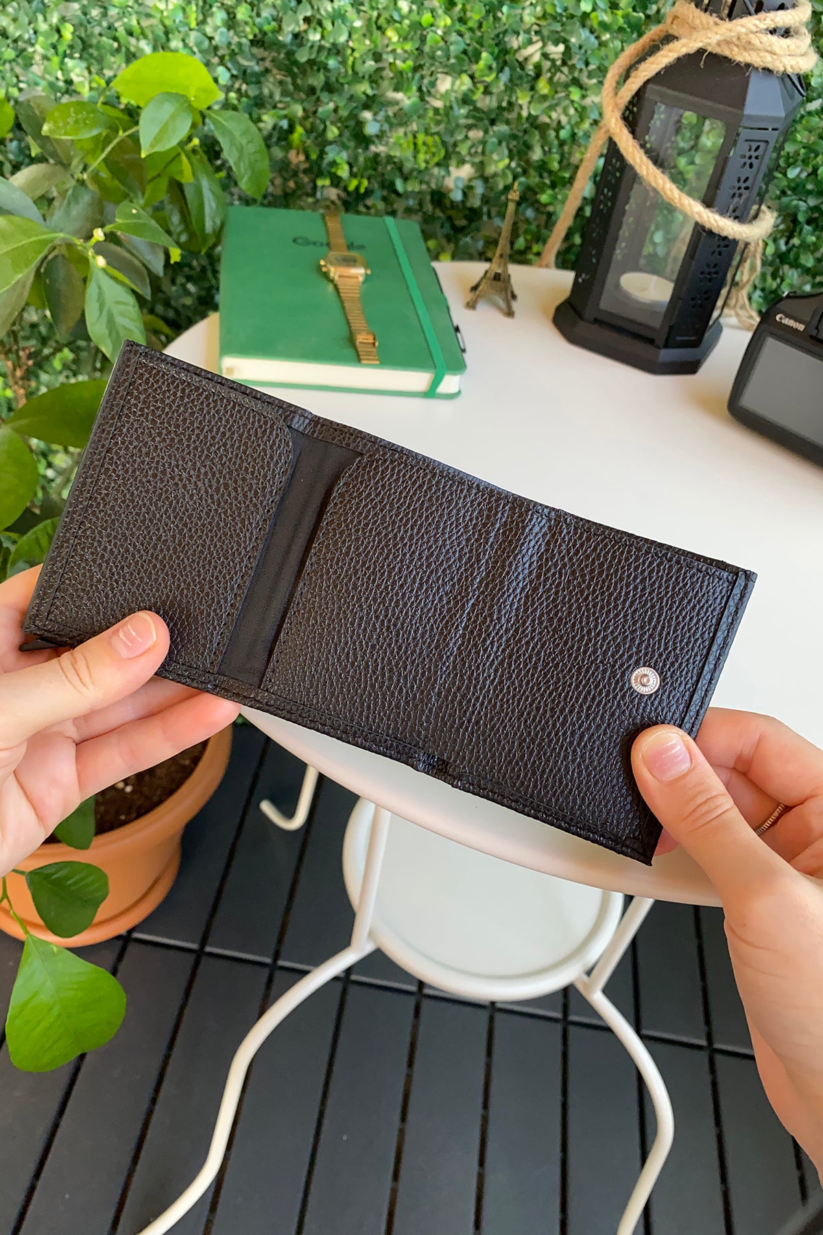 Agara PU Leather RFID Mechanism Card Holder in sleek design, showcasing card slots and pop-up mechanism.