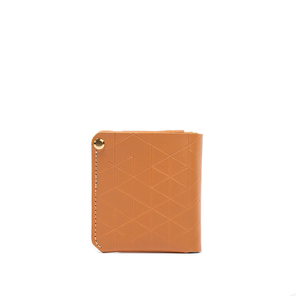 AirTag Wallet - Leather Billfold 2.1 showcasing premium Italian leather with a hidden AirTag pocket, designed for style and security.