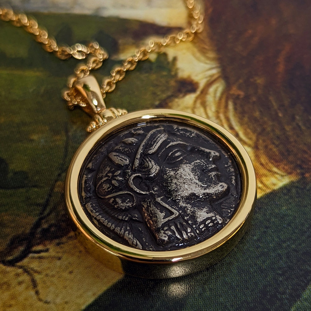 Amorita Vintage Roman Coin Necklace featuring a 3cm pendant with a portrait coin design on a stylish link chain.