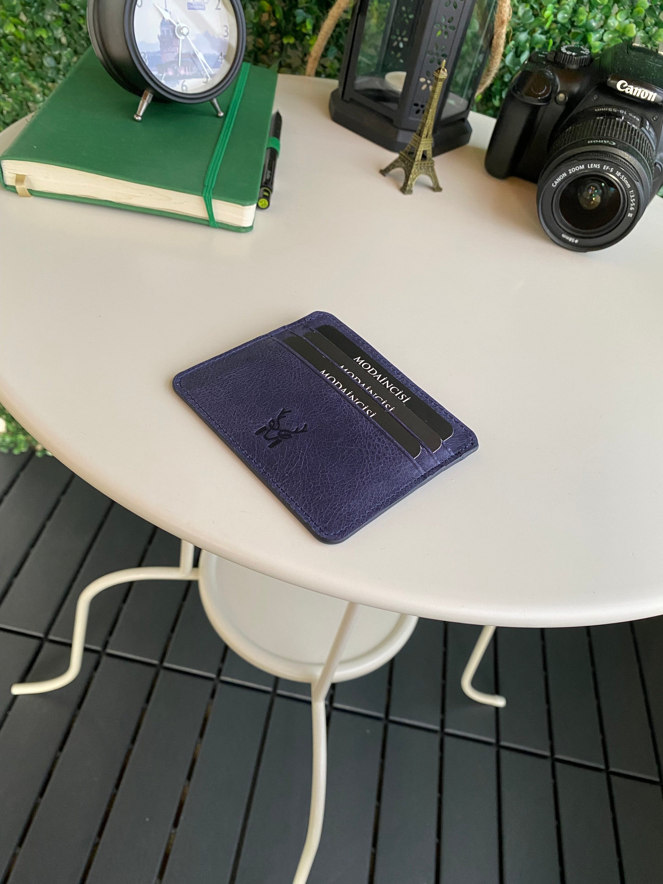 Ariza Genuine Leather Slim Cardholder showcasing its sleek design and high-quality leather finish.