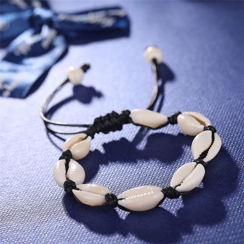 A stylish Boho Chic Shell Anklet featuring natural shells, perfect for trendy women.