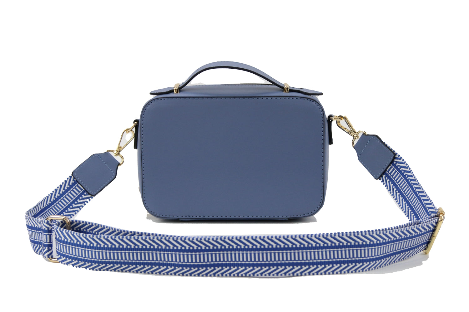 Crossbody C1741 bag featuring a sleek design and adjustable strap, perfect for everyday use.