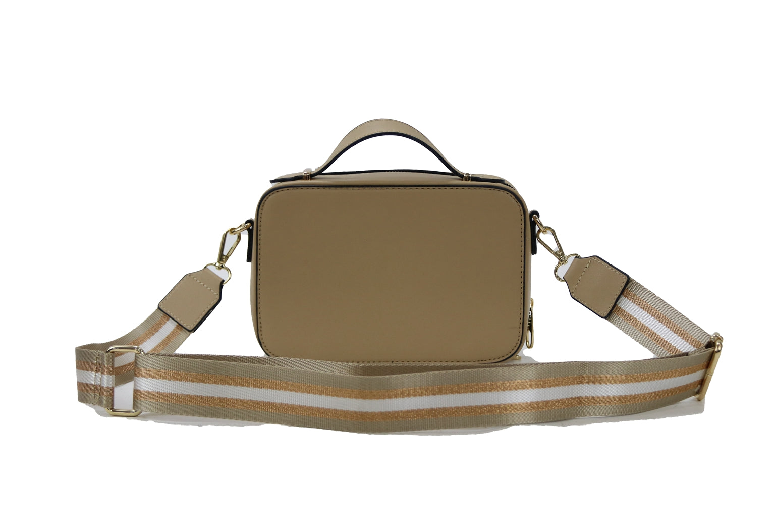 Crossbody C1741 bag featuring a sleek design and adjustable strap, perfect for everyday use.