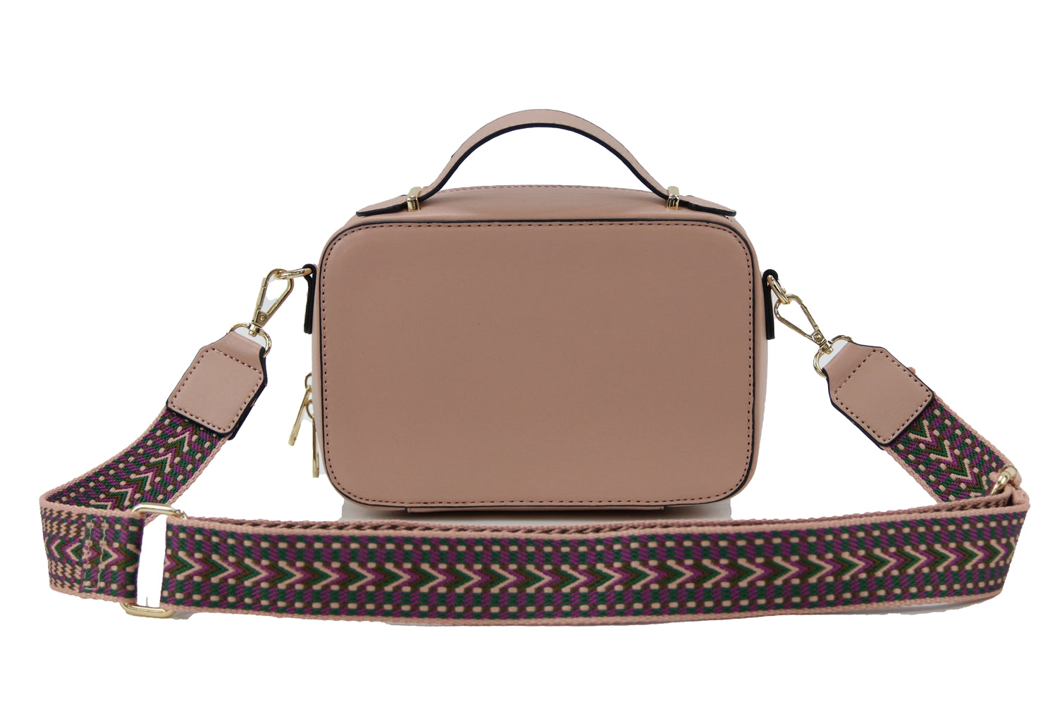 Crossbody C1741 bag featuring a sleek design and adjustable strap, perfect for everyday use.