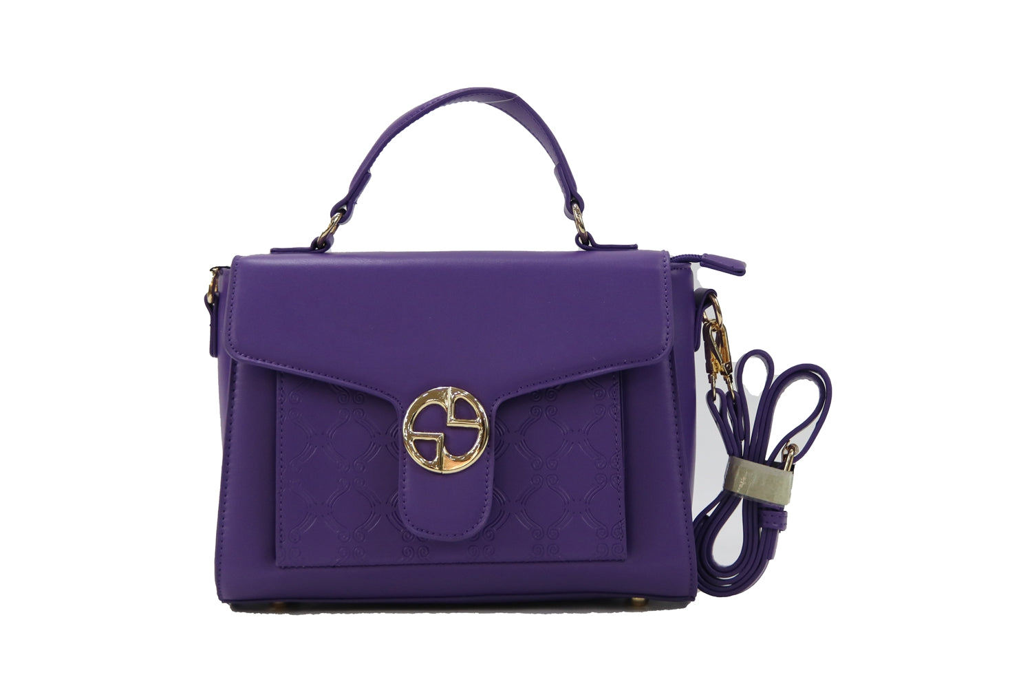 Crossbody C2002 bag featuring a sleek design and adjustable strap, perfect for everyday use.