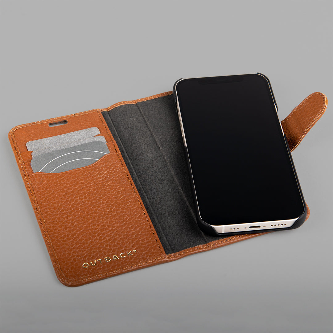 Detachable iPhone Case made from premium full-grain leather, featuring credit card slots and a currency pocket, showcasing its sleek design.