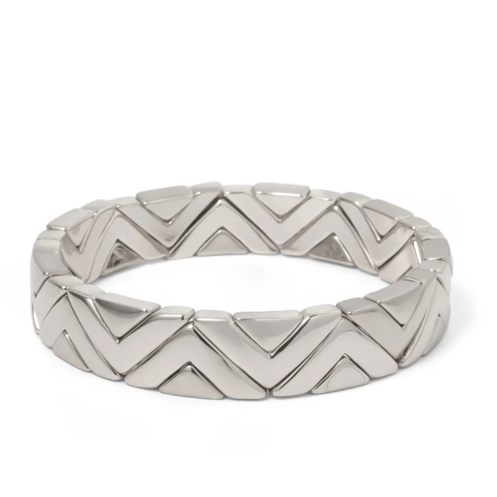 Elegant Bangle Bracelet made of zinc alloy, featuring a trendy beaded design suitable for unisex wear.