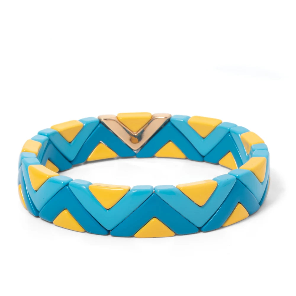 Elegant Bangle Bracelet made of zinc alloy, featuring a trendy beaded design suitable for unisex wear.