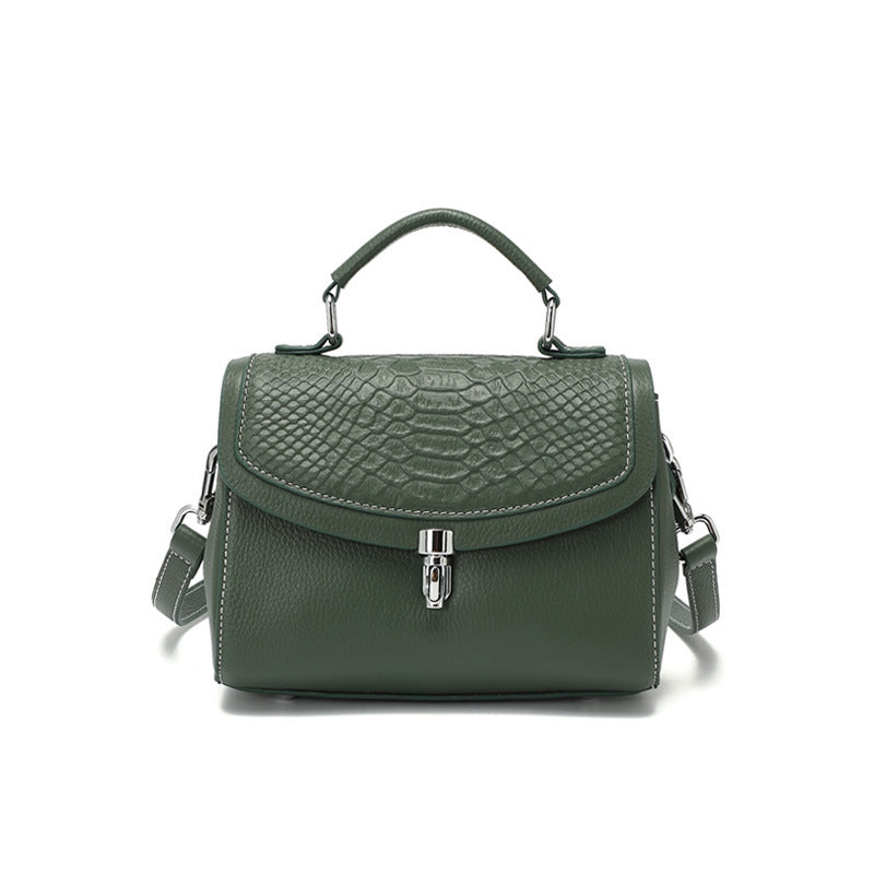 Fashion Small One-shoulder Lady's Leather Messenger Bag in crocodile pattern, showcasing its elegant design and adjustable strap.