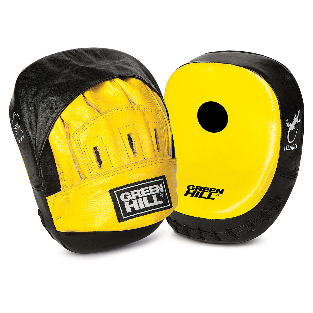 FOCUS MITT LIZARD made of high-quality leather with a stylish lizard design, perfect for training.