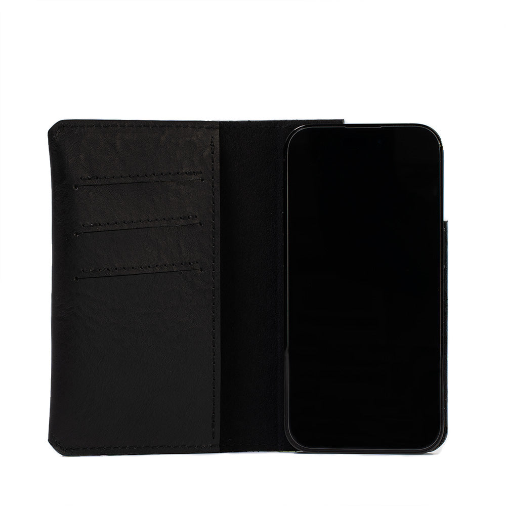 iPhone 14 Leather Folio Case Wallet with MagSafe, showcasing premium leather, multiple card pockets, and a sleek design.