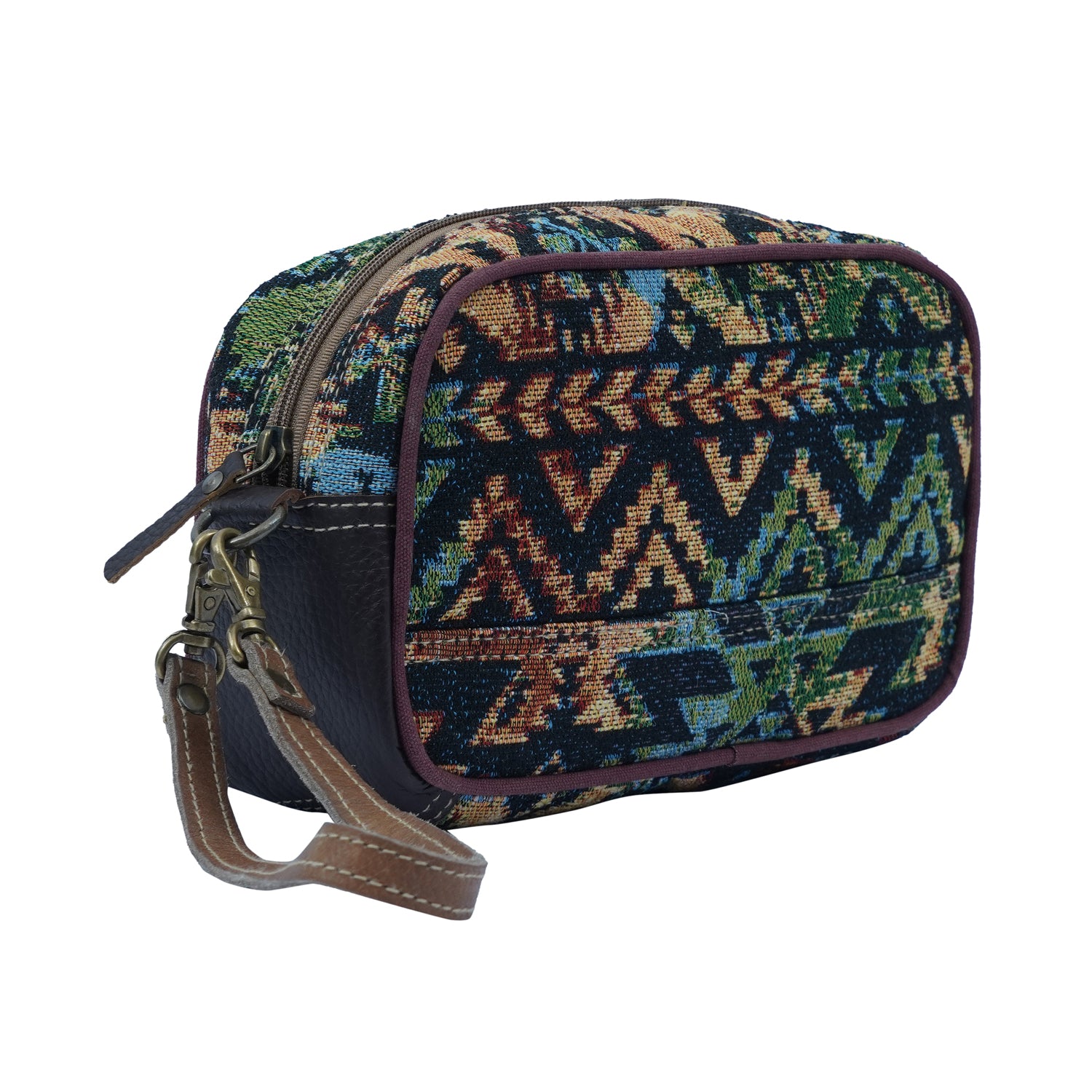 Juiop Dopp Kit made of cotton, canvas, and leather, showcasing its stylish design and spacious interior.