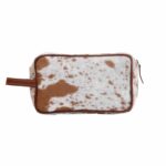 Jyun Dopp Kit made from upcycled canvas featuring a stylish vintage print, perfect for organizing essentials.