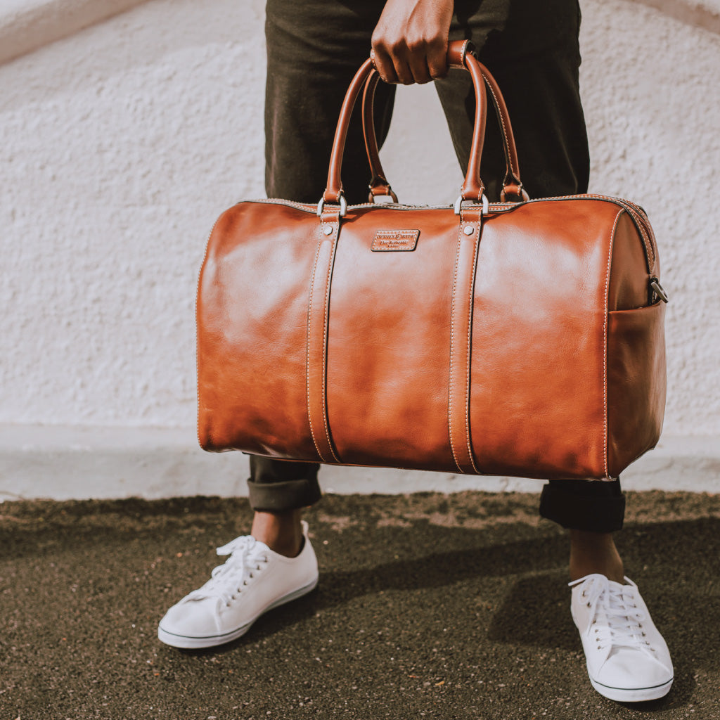 Colt Large Cabin Holdall in golden-brown, spacious and stylish design for travel.