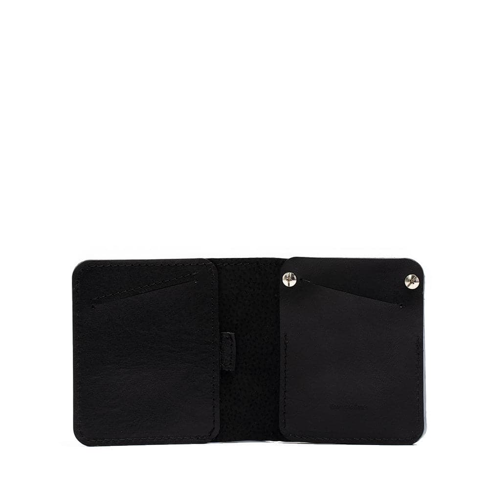 Leather AirTag Billfold Wallet 1.0 showcasing its sleek design and hidden AirTag pocket, crafted from premium Italian leather.