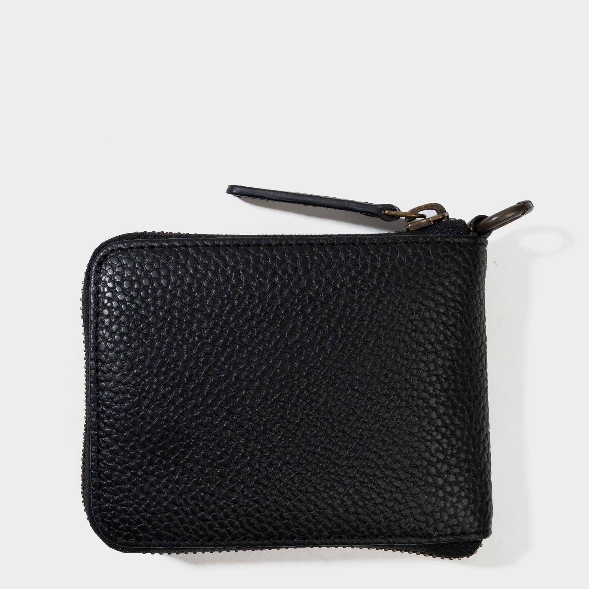 Lifestyle Zipper Wallet made from premium full grain leather, featuring multiple card slots and a secure zipper closure.