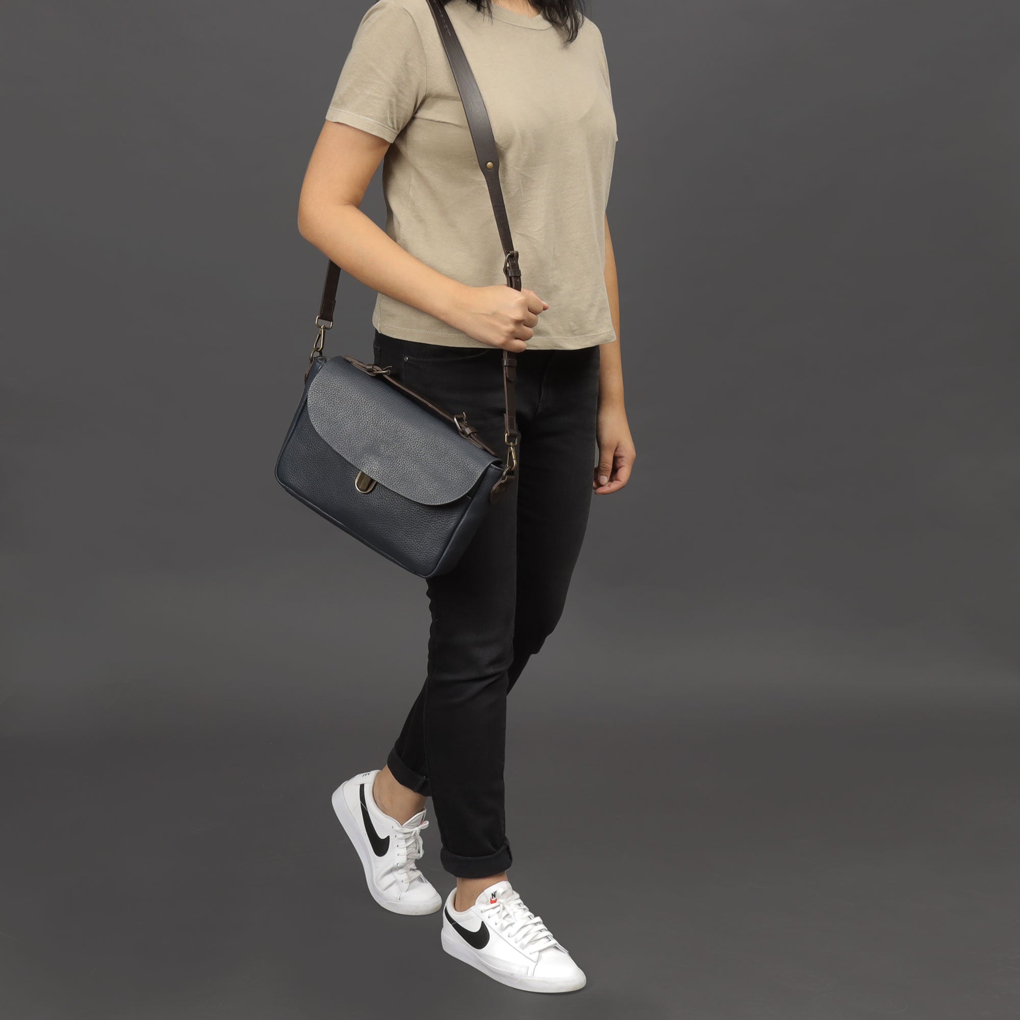 London Crossbody Bag made from premium full grain leather with vintage lock and multiple compartments.