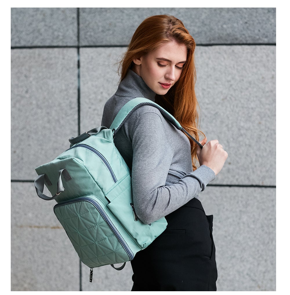 Multifunctional large-capacity waterproof bag for mommy, featuring double shoulder straps and a stylish casual design.