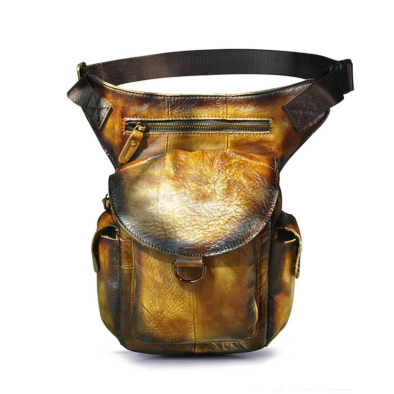 Oil Wax Leather Retro Men's Bag featuring a sleek design, zipper closure, and multiple internal pockets for organization.