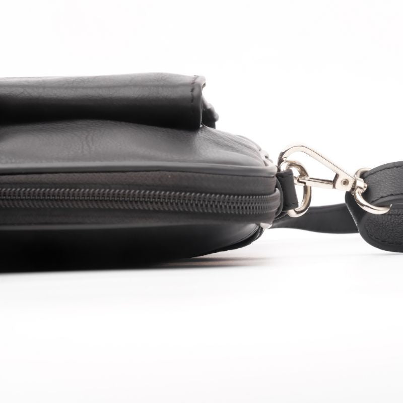 Parker Slim Leather Laptop Bag in black, showcasing its sleek design and genuine cow leather material.