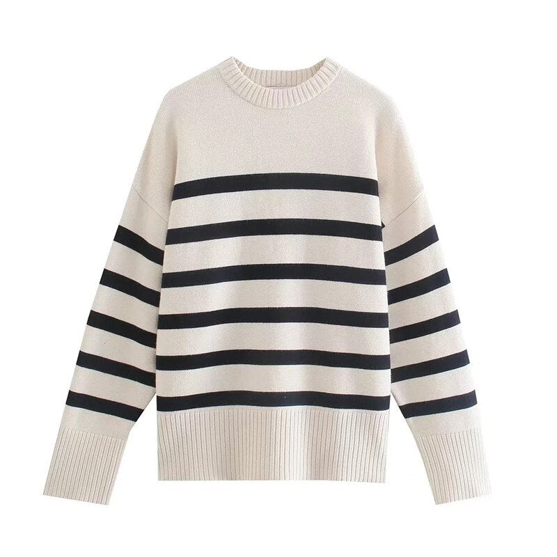 A stylish women's knit striped sweater featuring a turtleneck collar and full-length sleeves, perfect for autumn and winter wear.