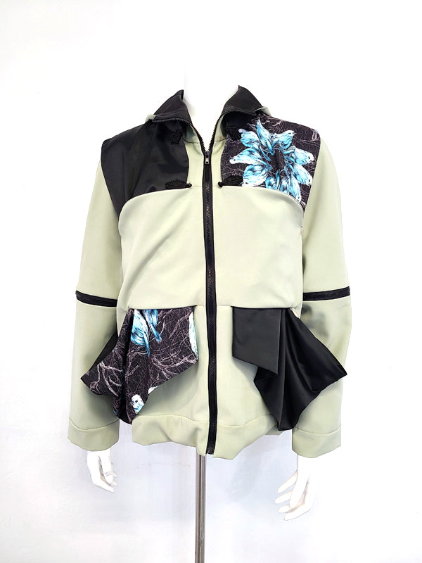 Poseasy Zip Jacket featuring a stylish zipper design and Cheongsam Vest combination, perfect for modern fashion.