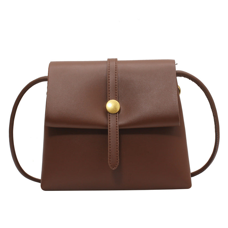 Small Square Wild Simple Bag for young ladies, featuring a stylish retro design with a magnetic buckle closure.