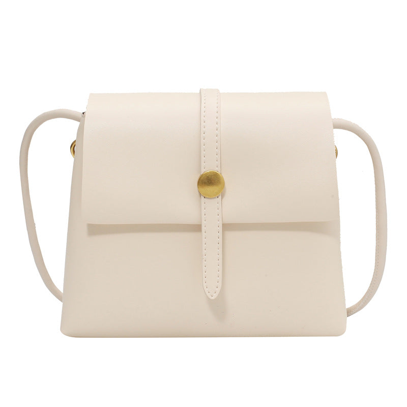 Small Square Wild Simple Bag for young ladies, featuring a stylish retro design with a magnetic buckle closure.