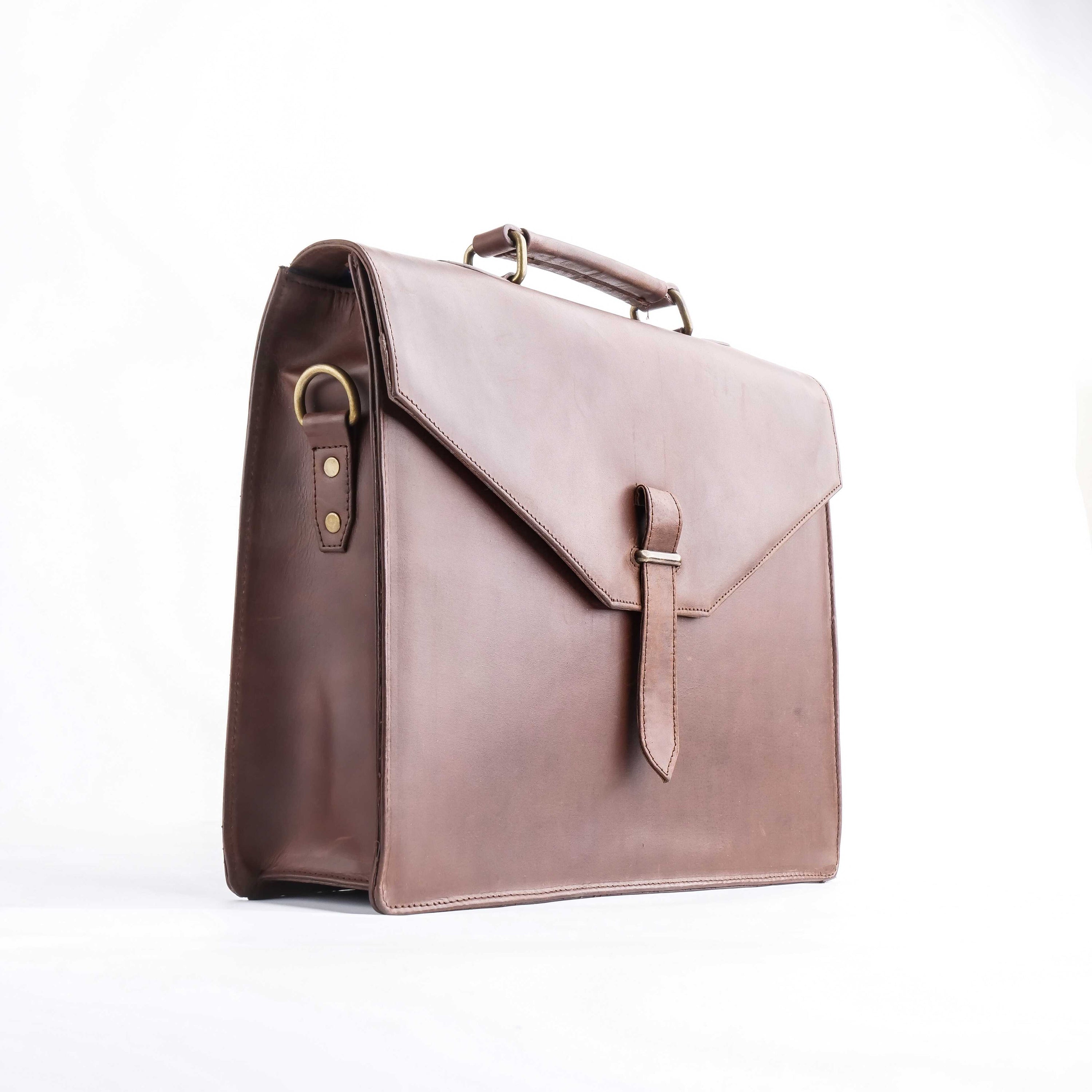 A stylish tan brown corporate pure leather bag, showcasing its elegant design and spacious compartments, perfect for professionals.