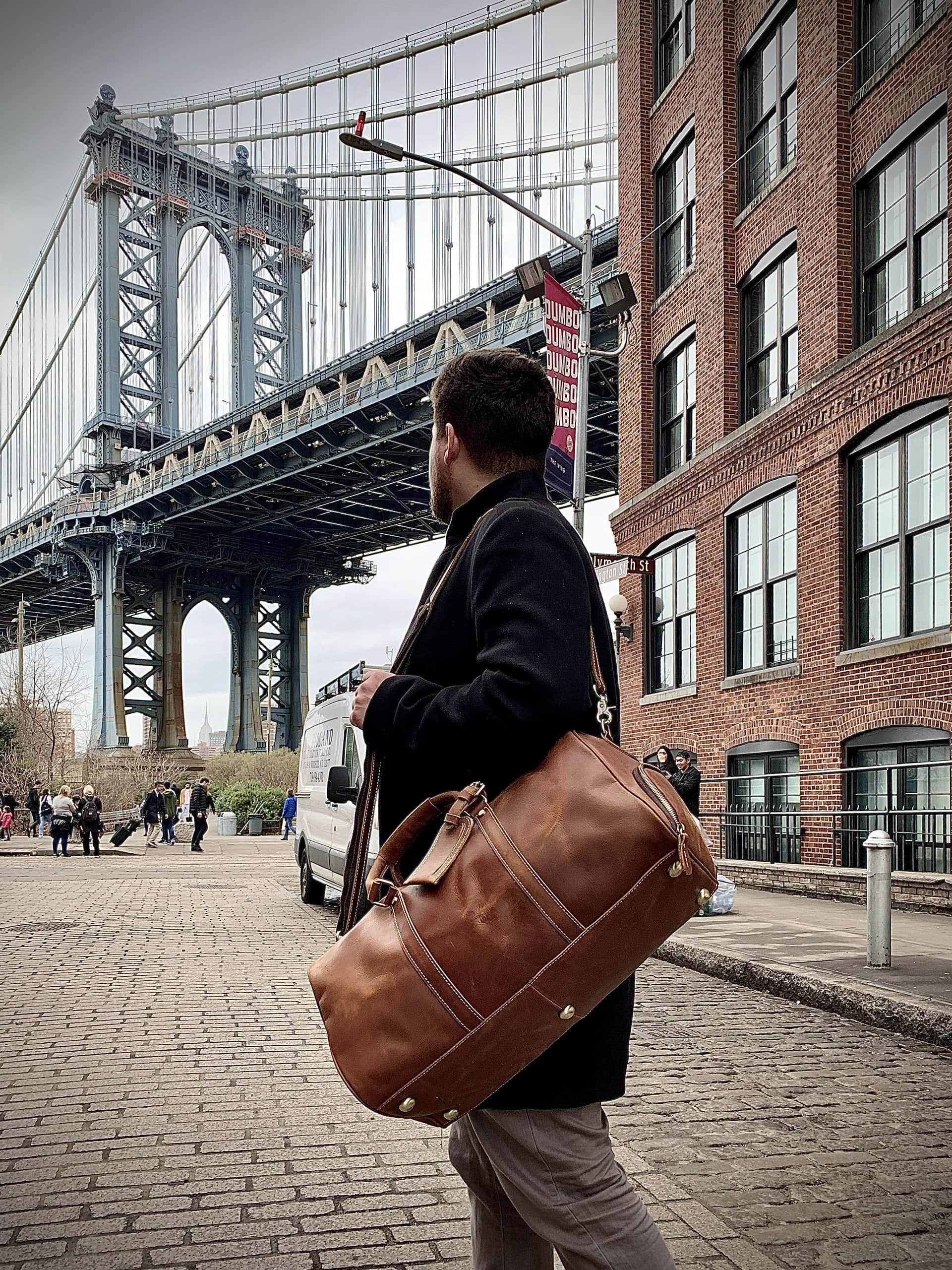 The Dagny Weekender large leather duffle bag in a stylish design, showcasing its high-quality crazy horse leather and spacious interior.