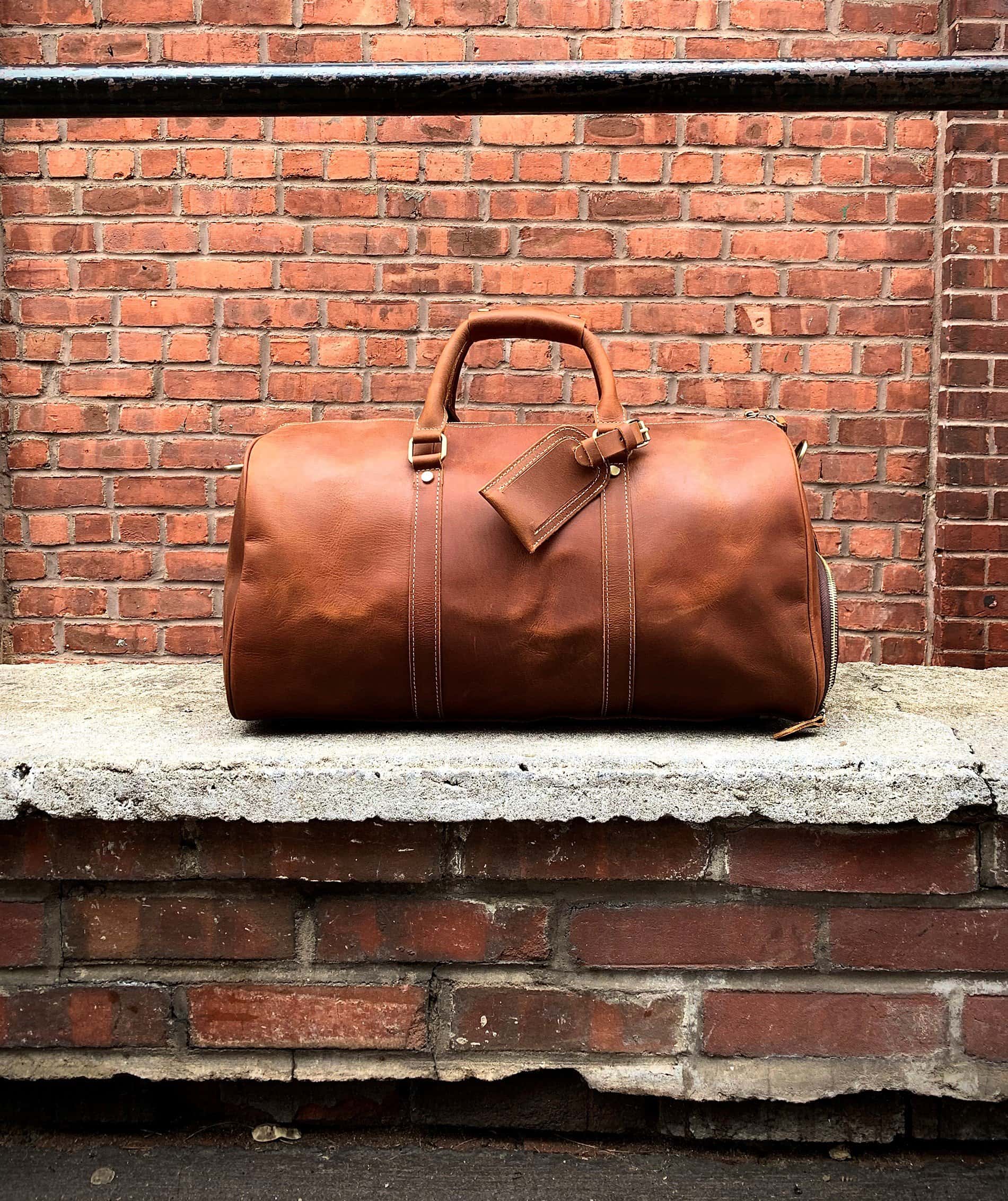 The Dagny Weekender large leather duffle bag in a stylish design, showcasing its high-quality crazy horse leather and spacious interior.