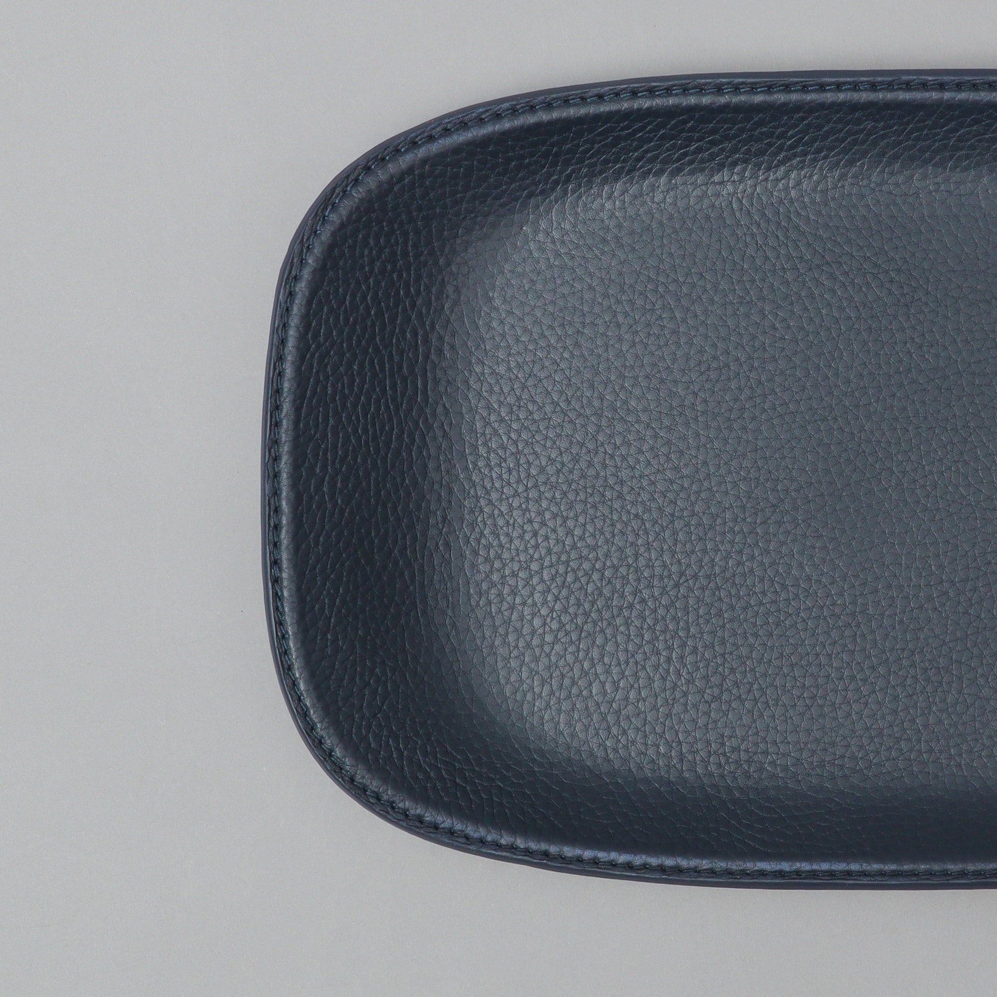 Tokyo Tray made of premium full grain leather, showcasing its elegant design and craftsmanship.